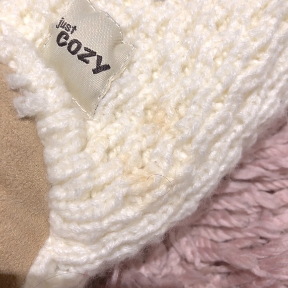 Adorable Faux Fur Lined Bunny Slipper Socks - Picture 4 of 5